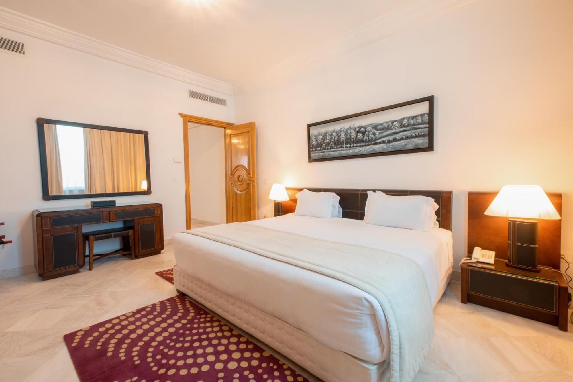 The Penthouse Suites Hotel Tunis Exterior foto